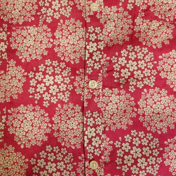 Old Navy Flowered Top - Picture 5 of 7